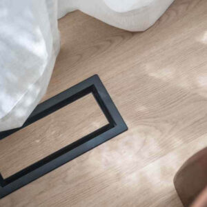 48323 - VENT 4*10 Black